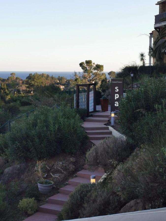 Saint Raphael, Cap Esterel Le Hameau. Vue Mer Saint-Raphael (Var) Exterior foto